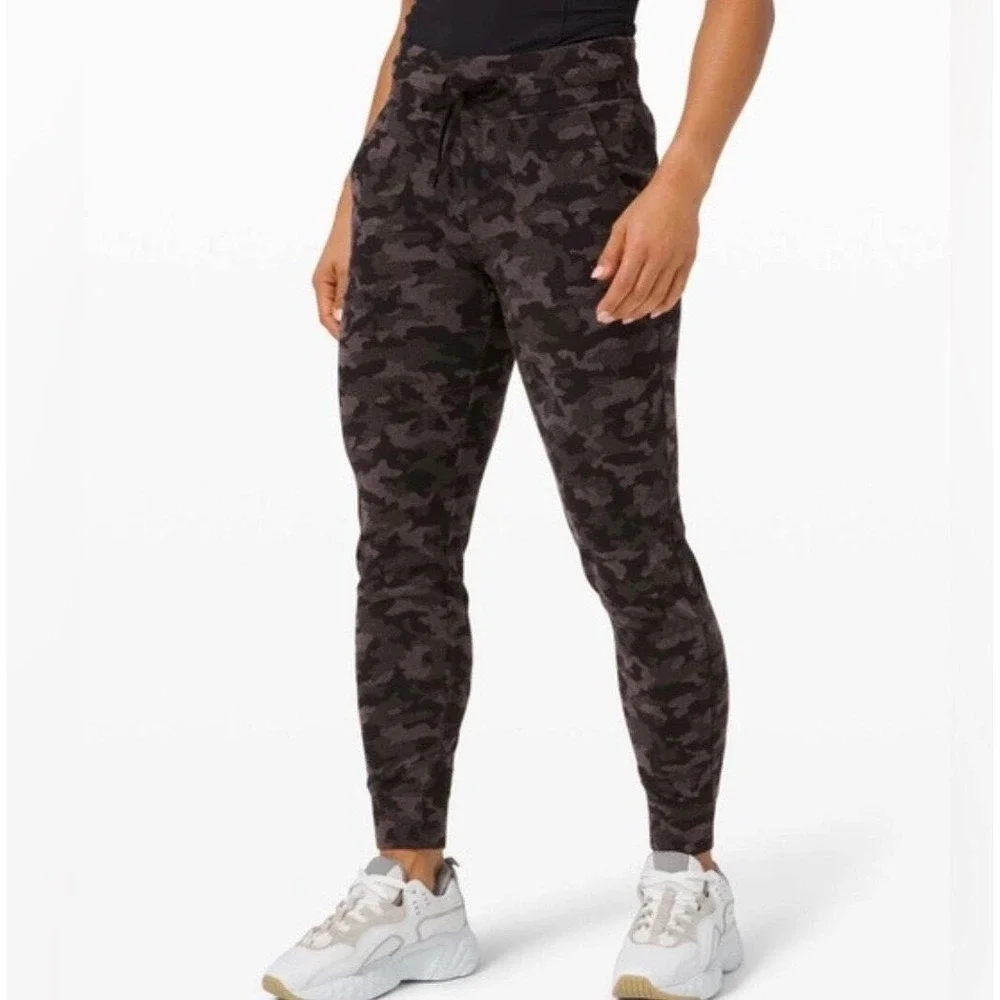 Lululemon Ready to Rulu Jogger Women 8 Black Camo Heritage 365 Camo Deep Coal